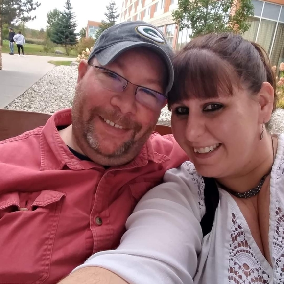 Meet your Posher, Krystal - Picture 1 of 1